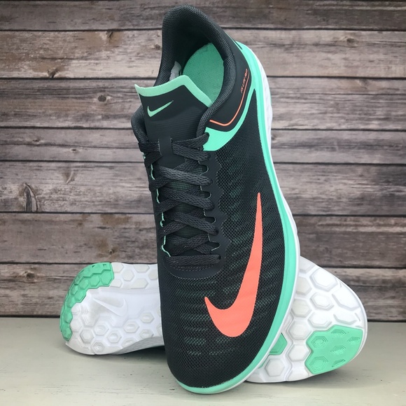 Nike FS Lite Run 4 Running Jogging Athletic Shoes - Picture 2 of 8